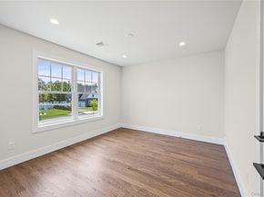5 Jersey Avenue, Miller Place NY 11764