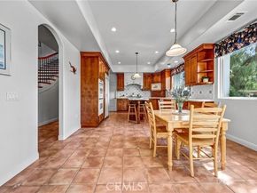 10345 McBroom Street, Sunland (los Angeles) CA 91040