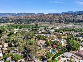 10345 McBroom Street, Sunland (los Angeles) CA 91040