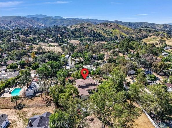 10345 McBroom Street, Sunland (los Angeles) CA 91040