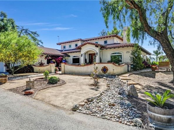 10345 McBroom Street, Sunland (los Angeles) CA 91040