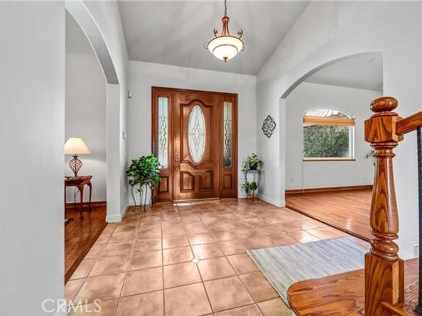 10345 McBroom Street, Sunland (los Angeles) CA 91040