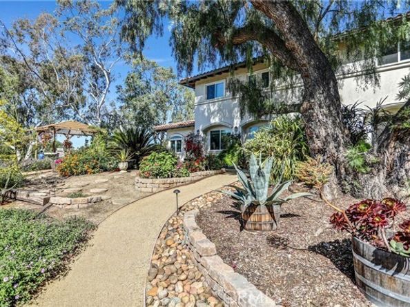 10345 McBroom Street, Sunland (los Angeles) CA 91040