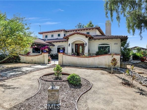 10345 McBroom Street, Sunland (los Angeles) CA 91040