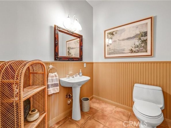 10345 McBroom Street, Sunland (los Angeles) CA 91040