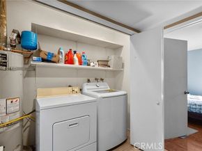 19545 Sherman Way 74, Reseda (los Angeles) CA 91335
