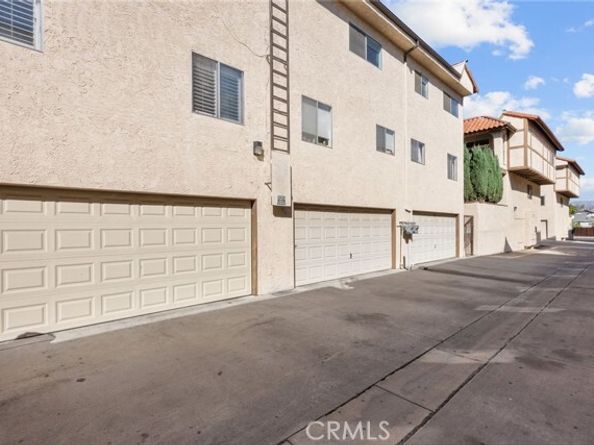 19545 Sherman Way 74, Reseda (los Angeles) CA 91335