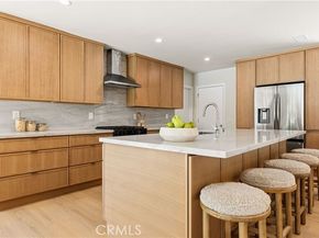 9324 Elben Avenue, Sun Valley (los Angeles) CA 91352