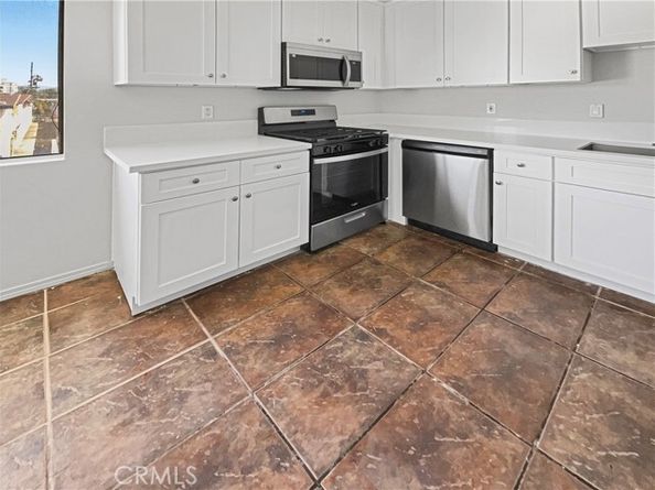 8800 Cedros Avenue 209, Panorama City (los Angeles) CA 91402