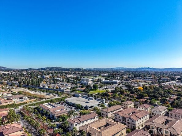 877 Orchid, Azusa CA 91702