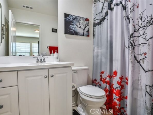 877 Orchid, Azusa CA 91702