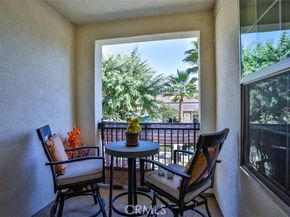 877 Orchid, Azusa CA 91702