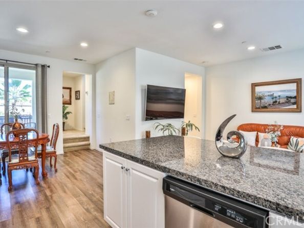 877 Orchid, Azusa CA 91702