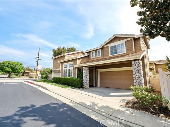2080 New Haven, Claremont CA 91711