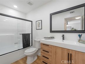 9714 Sepulveda 217, North Hills (los Angeles) CA 91343