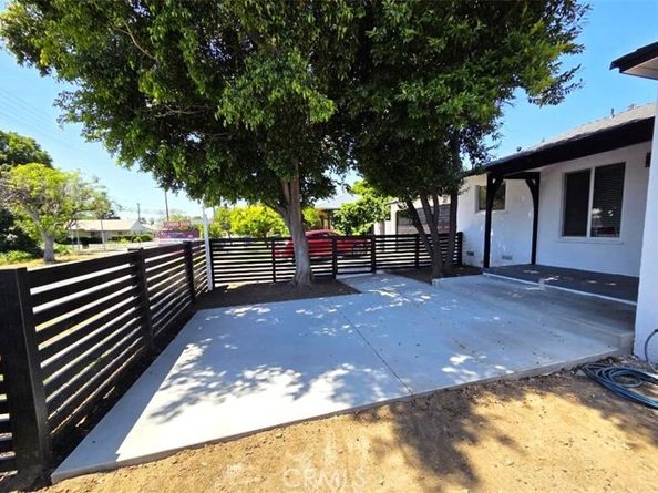 14007 Parthenia, Panorama City (los Angeles) CA 91402