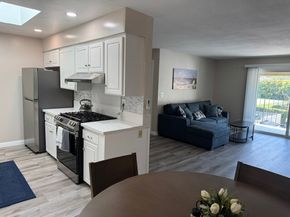 11138 Aqua Vista 29, North Hollywood (los Angeles) CA 91602
