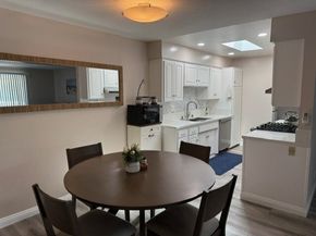 11138 Aqua Vista 29, North Hollywood (los Angeles) CA 91602