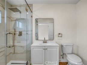 7040 Tyrone Avenue, Van Nuys (los Angeles) CA 91405