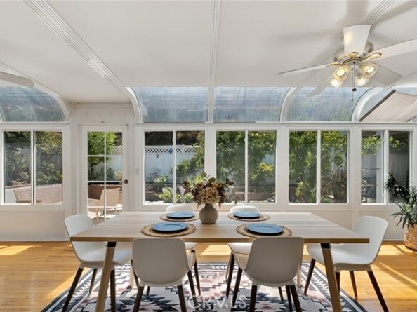10202 Roscoe Boulevard, Sun Valley (los Angeles) CA 91352