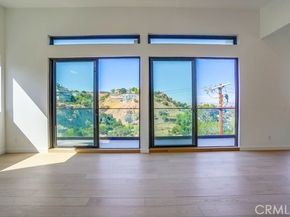 8366 Hillcroft Drive, West Hills (los Angeles) CA 91304