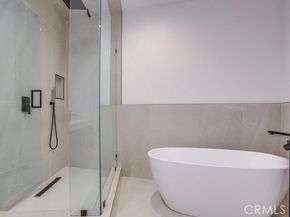 8366 Hillcroft Drive, West Hills (los Angeles) CA 91304