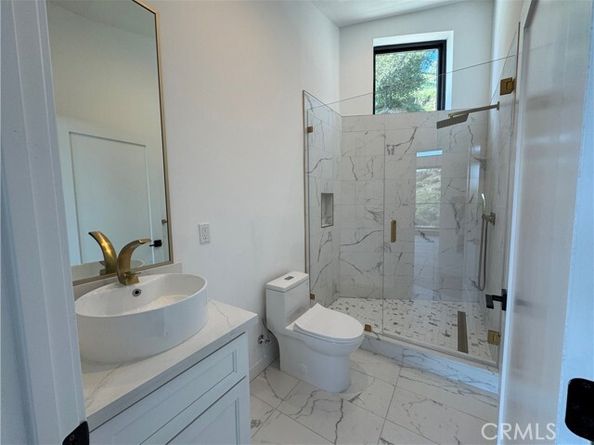 8366 Hillcroft Drive, West Hills (los Angeles) CA 91304