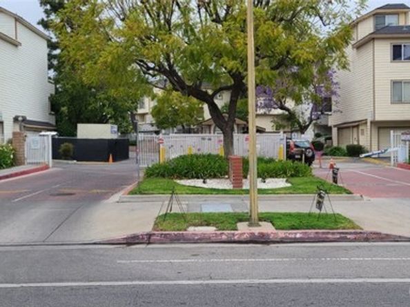 11150 Glenoaks Boulevard 223, Pacoima (los Angeles) CA 91331