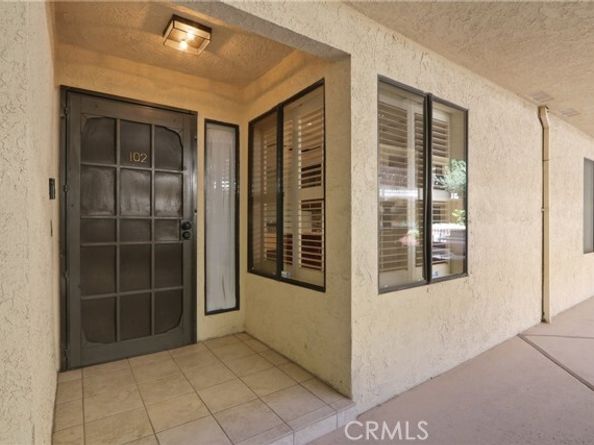 4835 E Anaheim 102, Long Beach CA 90804
