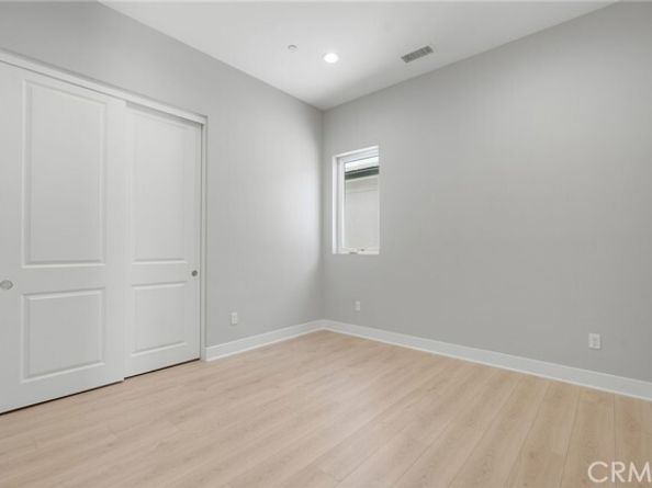 20637 W Hummingbird, Porter Ranch (los Angeles) CA 91326