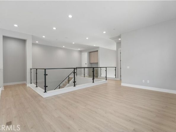 20637 W Hummingbird, Porter Ranch (los Angeles) CA 91326