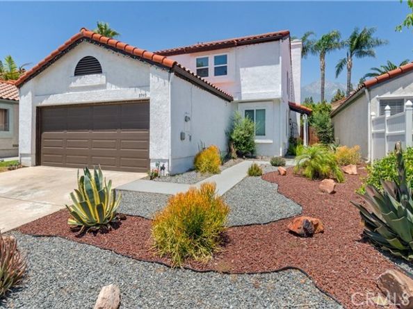 9740 Woodleaf Drive, Rancho Cucamonga CA 91701