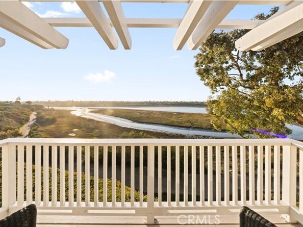 2427 Vista Nobleza, Newport Beach CA 92660