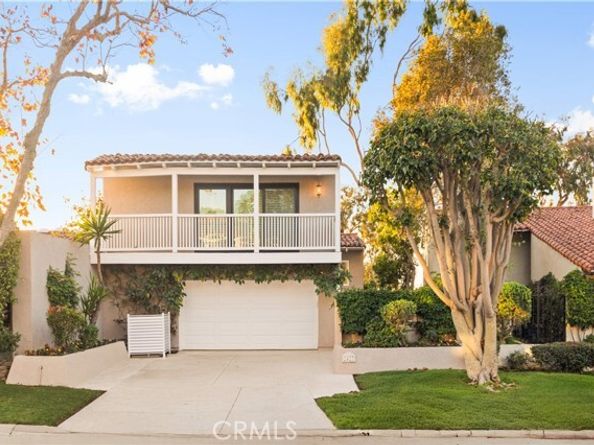 2427 Vista Nobleza, Newport Beach CA 92660