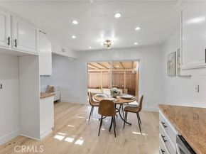 22718 Via Castilla, Lake Forest (el Toro) CA 92630