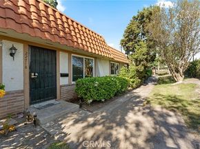22718 Via Castilla, Lake Forest (el Toro) CA 92630