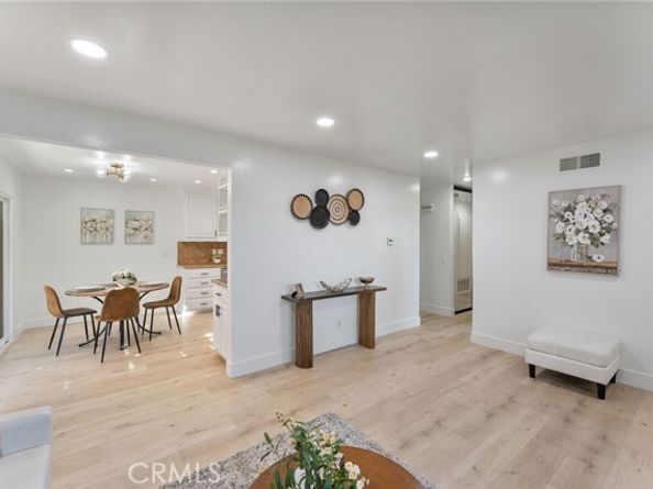 22718 Via Castilla, Lake Forest (el Toro) CA 92630