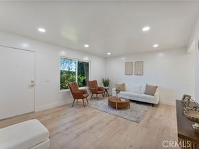 22718 Via Castilla, Lake Forest (el Toro) CA 92630