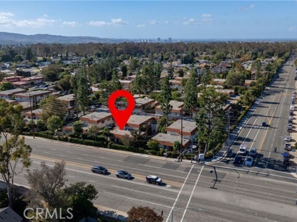 22718 Via Castilla, Lake Forest (el Toro) CA 92630