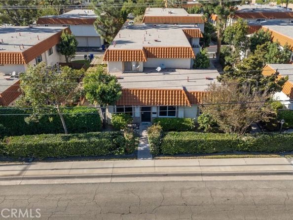 22718 Via Castilla, Lake Forest (el Toro) CA 92630