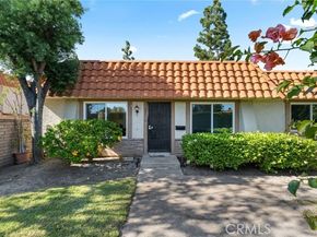 22718 Via Castilla, Lake Forest (el Toro) CA 92630