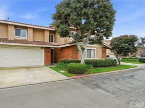 7906 Seawall, Huntington Beach CA 92648