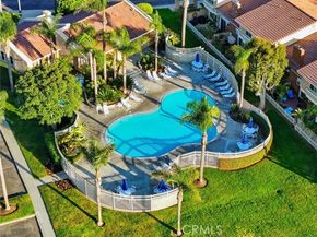 7906 Seawall, Huntington Beach CA 92648