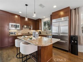 10 Wild Rose, Lake Forest (el Toro) CA 92630