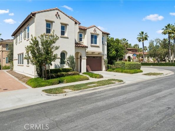 10 Wild Rose, Lake Forest (el Toro) CA 92630