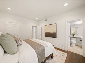 10 Skylark Way, Laguna Hills CA 92679