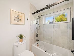 10 Skylark Way, Laguna Hills CA 92679