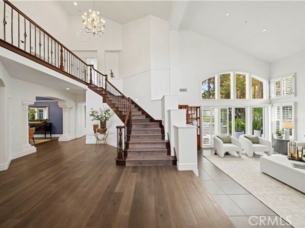 10 Skylark Way, Laguna Hills CA 92679