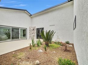872 Huron, Claremont CA 91711