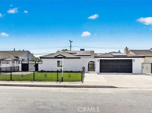 11131 Ticonderoga, Los Alamitos CA 90720